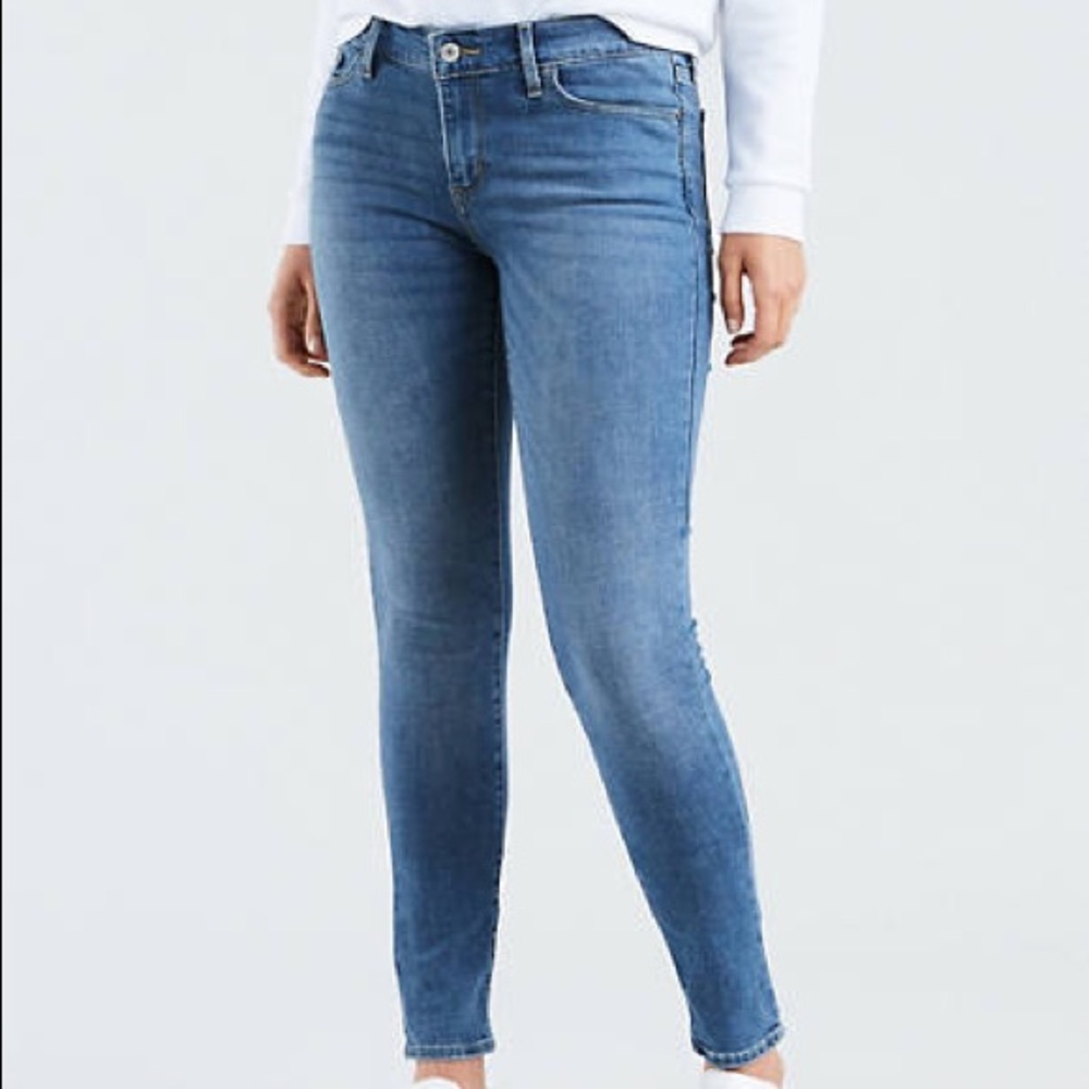 NWT Levi’s 711 Skinny Jeans